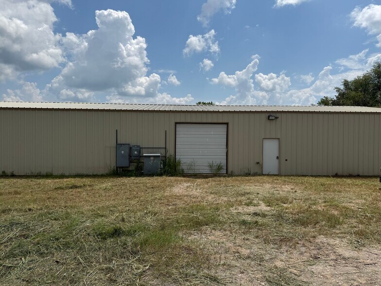 More Photos Of 8451 Centennial Farms Dr, Coyle Flex For Sale