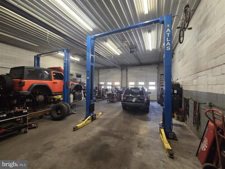 More Photos Of 242 Salem Hancocks Bridge Rd, Salem Auto Salvage Facility For Sale