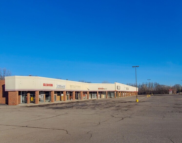 More Photos Of 31162-31246 Warren Rd, Westland Freestanding For Sale