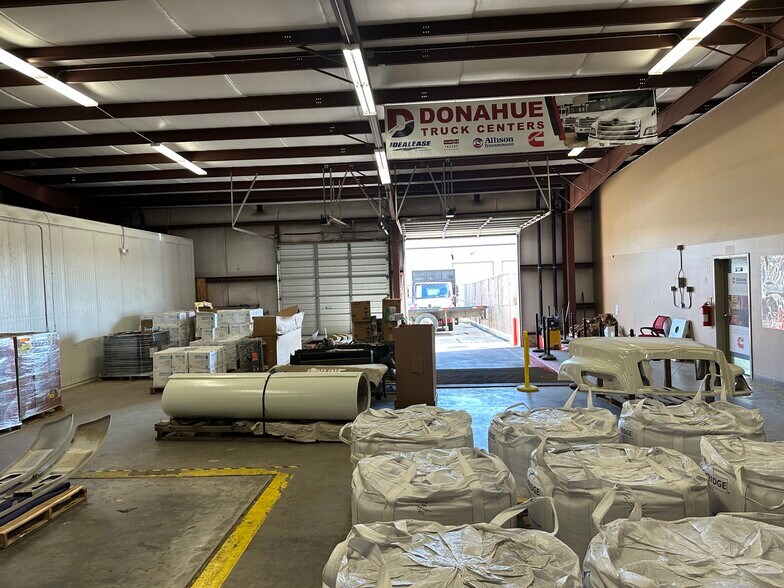 More Photos Of 2337 Thompson Way, Santa Maria Warehouse For Lease