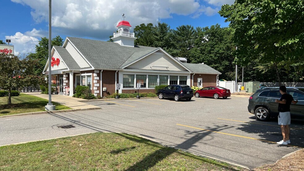 More Photos Of 147 Loudon Rd, Concord Restaurant For Sale