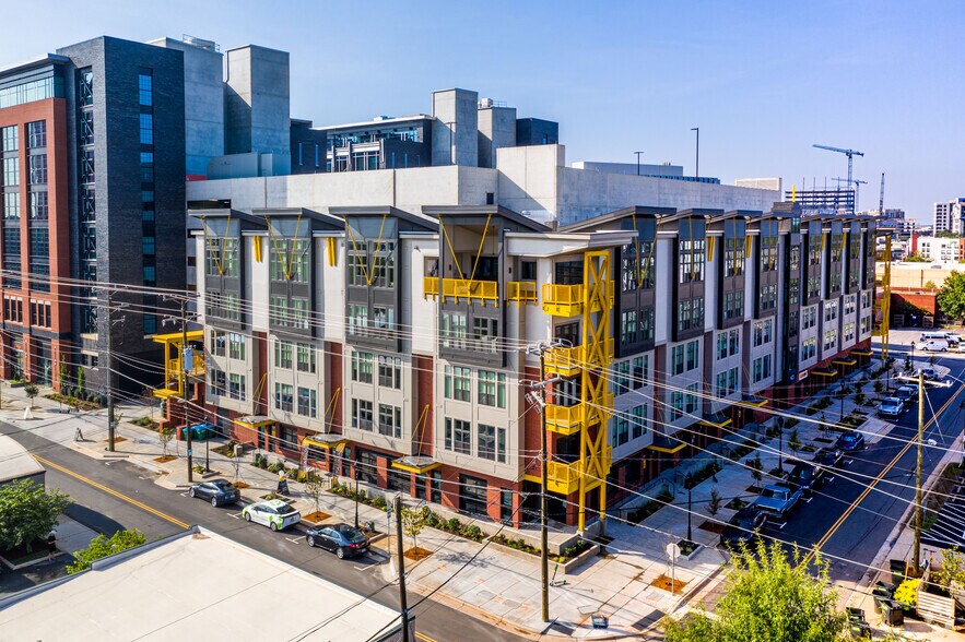 More Photos Of 1425 Winnifred St, Charlotte Apartments For Lease