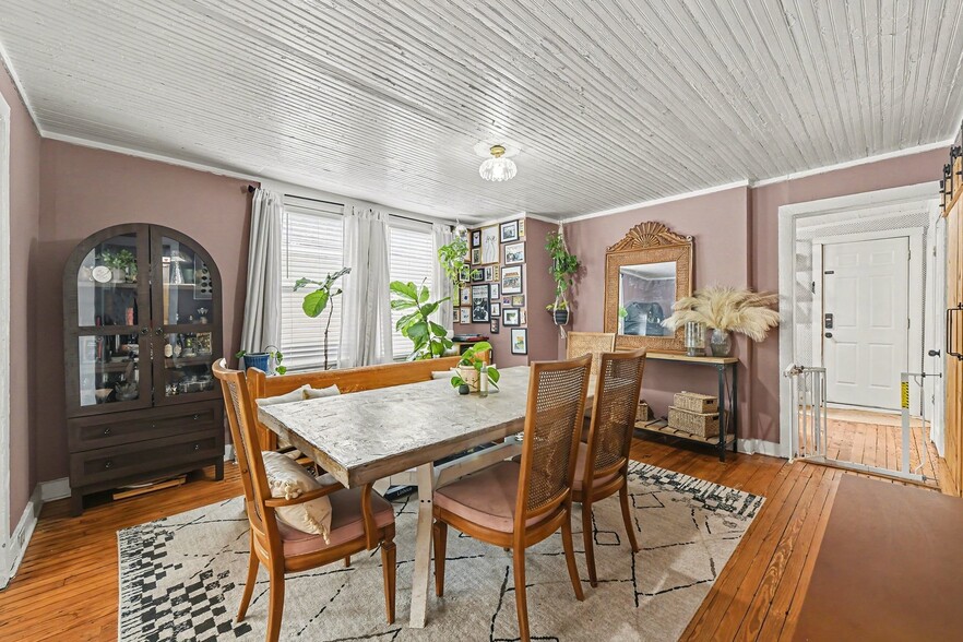 More Photos Of 81 Simons St, Charleston Apartments For Sale