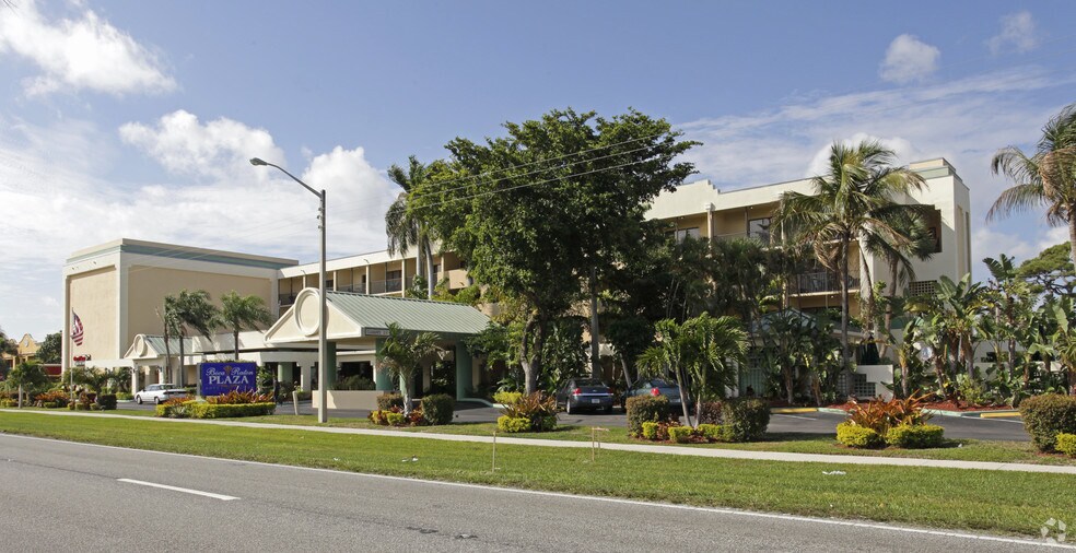 More Photos Of 2901 N Federal Hwy, Boca Raton Hotel For Lease