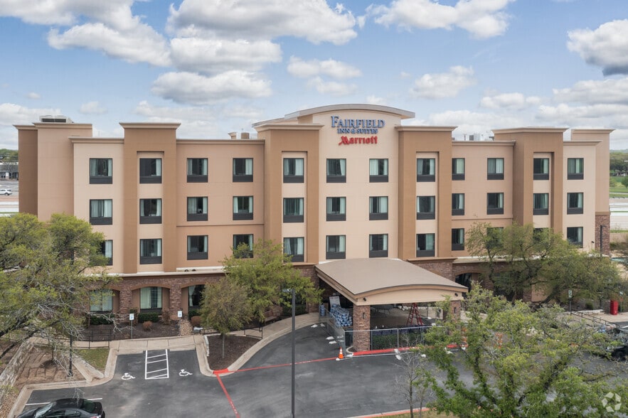 Primary Photo Of 13087 Research Blvd, Austin Hotel For Sale