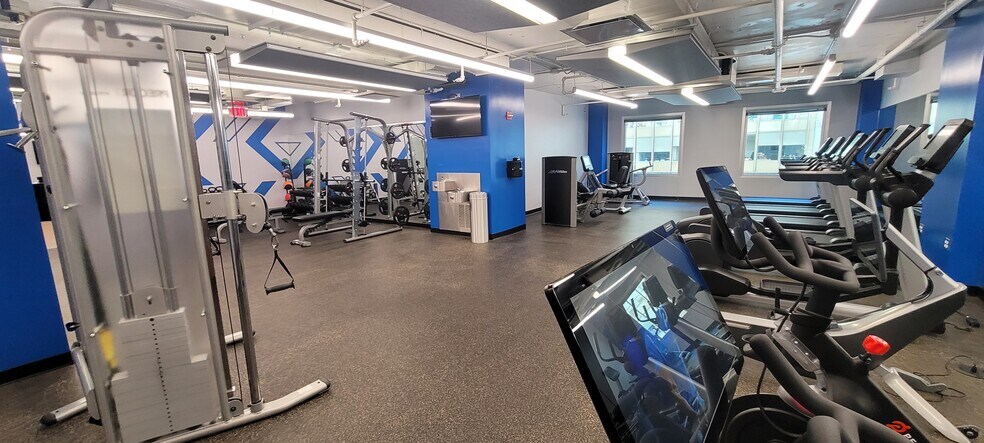 More Photos Of 900 17th St NW, Washington Office For Lease