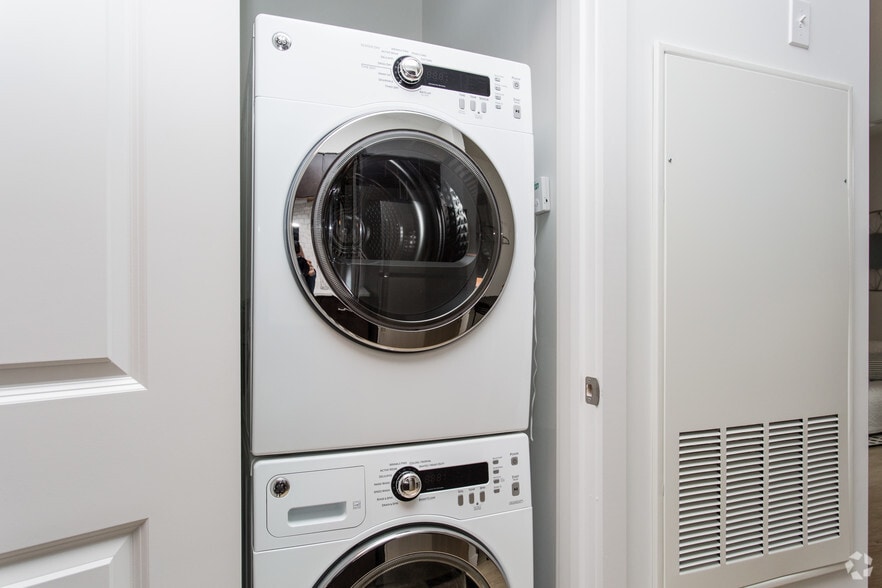 More Photos Of 3611-3615 Washington St, Jamaica Plain Apartments For Lease