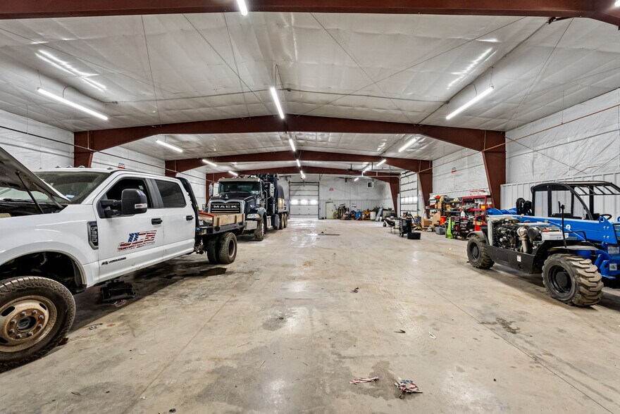 More Photos Of 8025 Iron Tower Ct, Colorado Springs Industrial For Lease