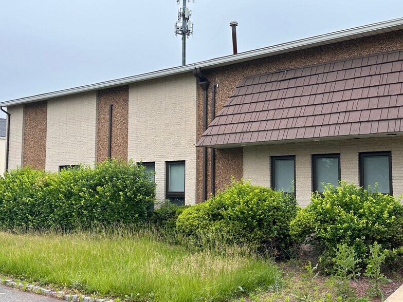 Primary Photo Of 170 Us Highway 206, Hillsborough Warehouse For Sale