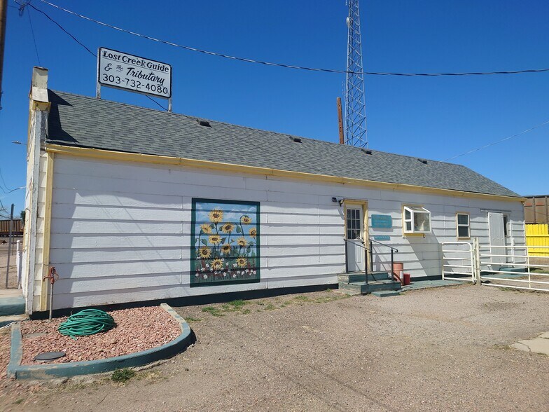 More Photos Of 105 E Woodward Ave, Keenesburg Light Distribution For Sale