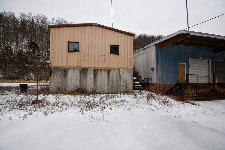 More Photos Of 7260 Ky Route 114, Prestonsburg Warehouse For Sale