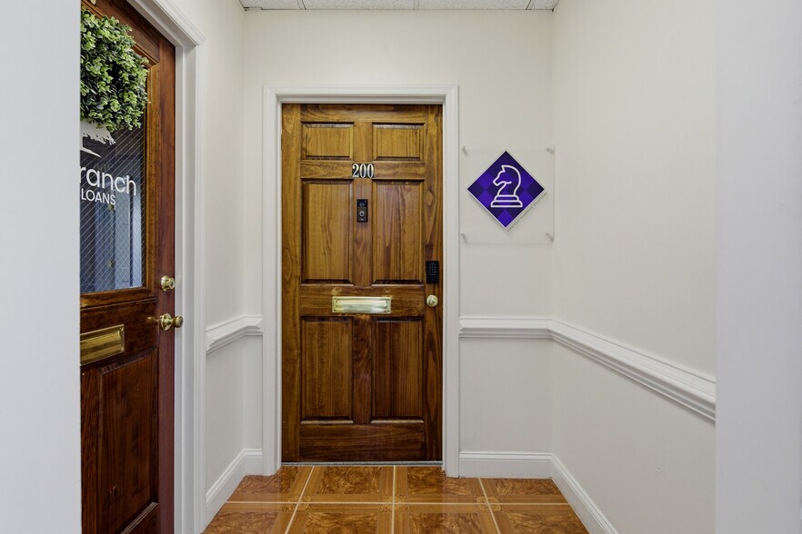 More Photos Of 2500 Raeford Rd, Fayetteville Medical For Sale
