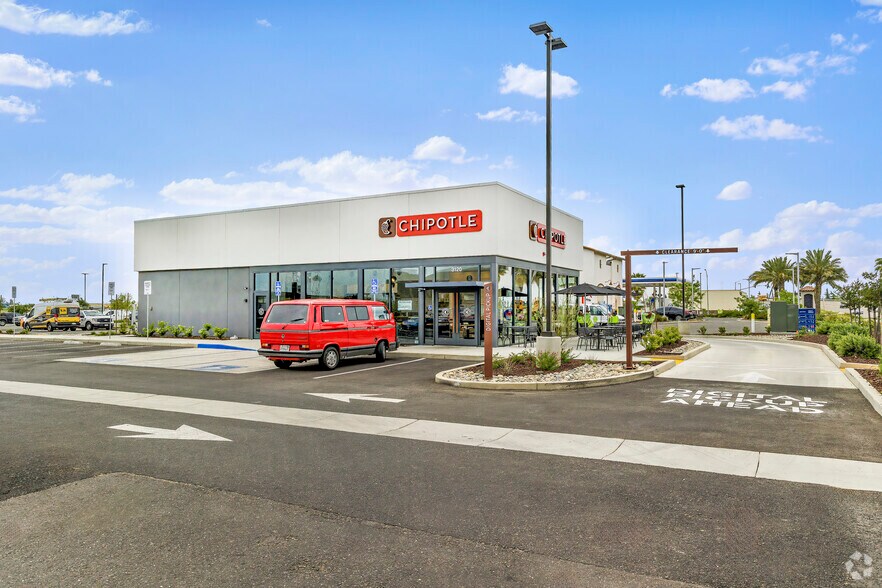 More Photos Of Campus Parkway, Merced Unknown For Lease