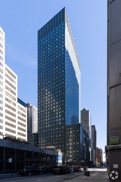 More Photos Of 633 Third Ave, New York Office For Lease