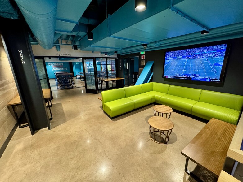 More Photos Of 771-775 Beacon St, Boston Apartments For Lease