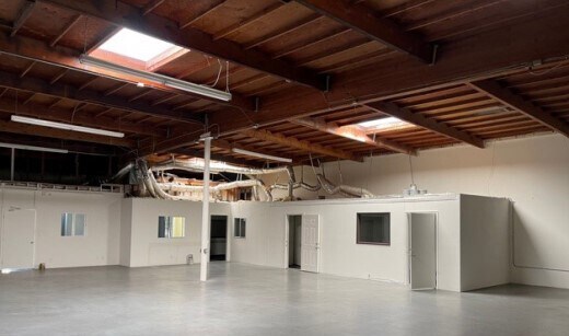 More Photos Of 2412 Gundry Ave, Signal Hill Warehouse For Lease