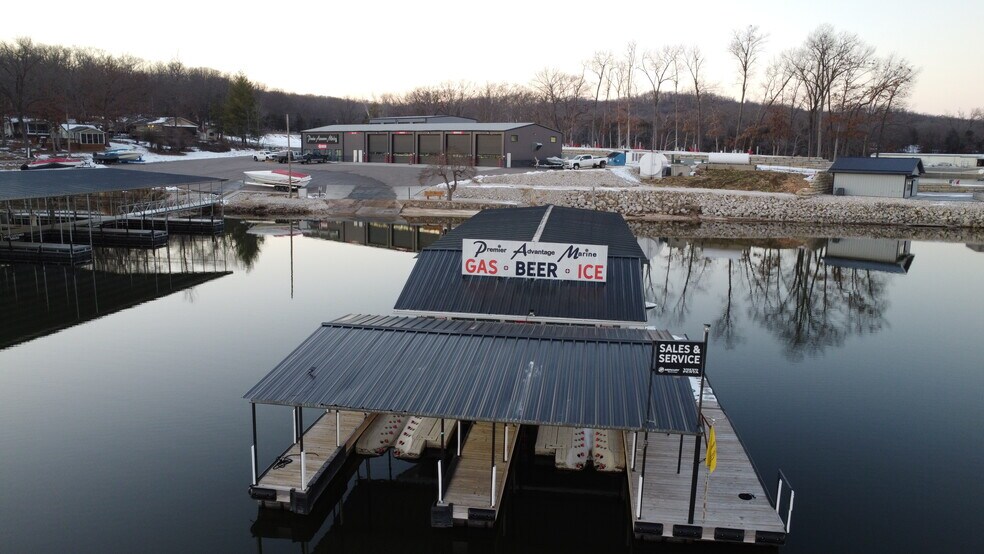 More Photos Of 27 Lighthouse Marina Rd, Sunrise Beach General Retail For Sale