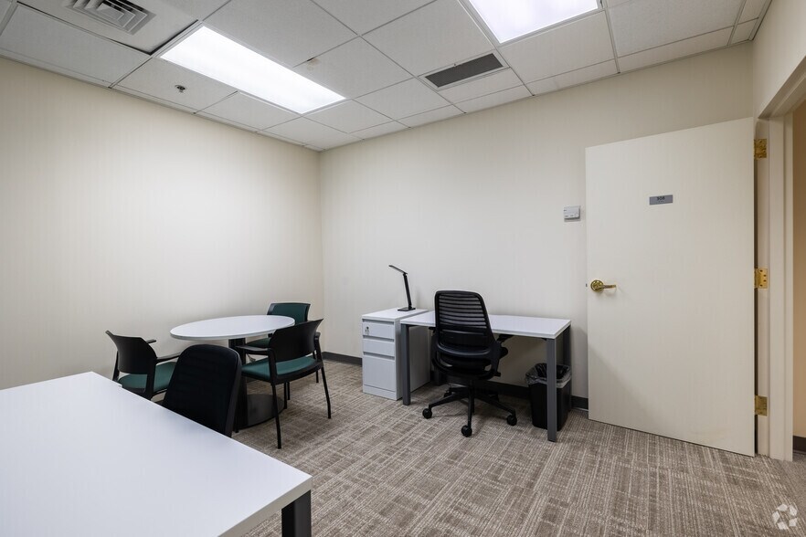 More Photos Of 22 Bull St, Savannah Coworking Space