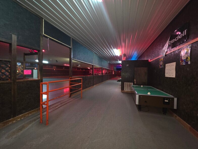 More Photos Of 3220 S Hwy 32, El Dorado Springs Skating Rink For Sale