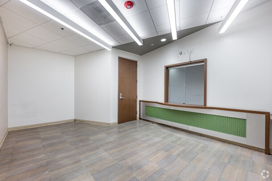 More Photos Of 1411 S Garfield Ave, Alhambra Office For Sale