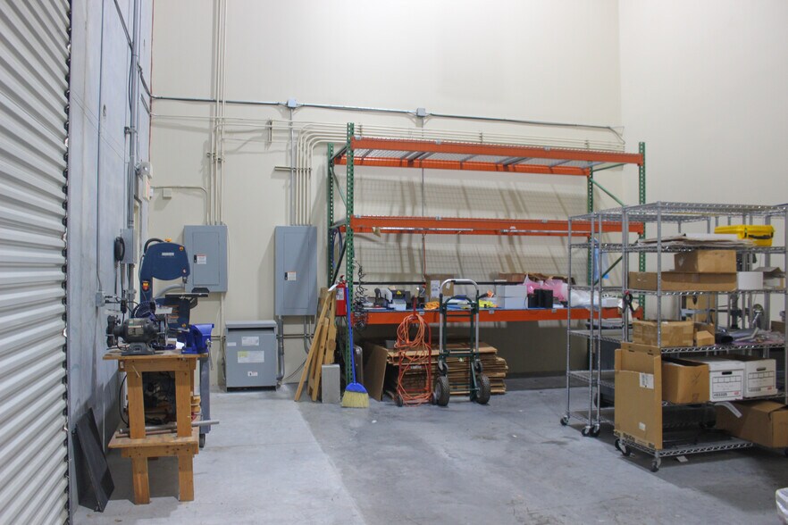 More Photos Of 8222 118th Ave, Largo Warehouse For Sale