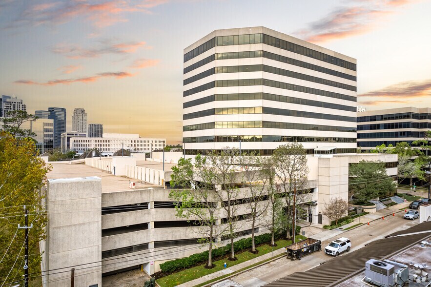 More Photos Of 515 Post Oak Blvd, Houston Office For Lease