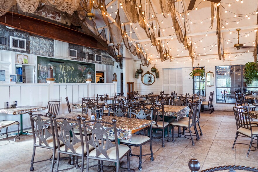 More Photos Of 160 Nix Boat Yard Rd, Saint Augustine Restaurant For Sale