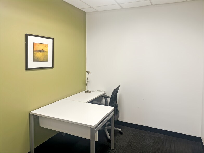More Photos Of 1 Pierrepont Plz, Brooklyn Coworking Space
