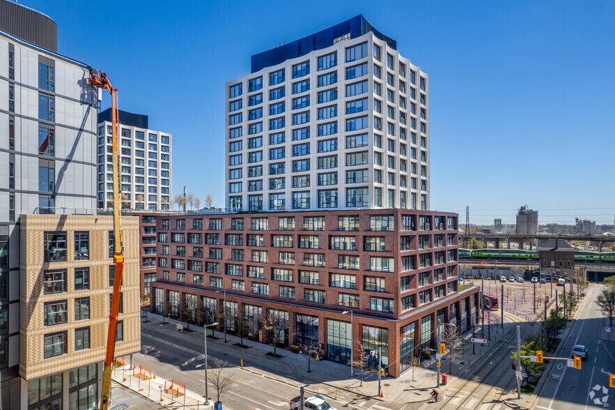 Primary Photo Of 125 Mill St, Toronto Office For Sale