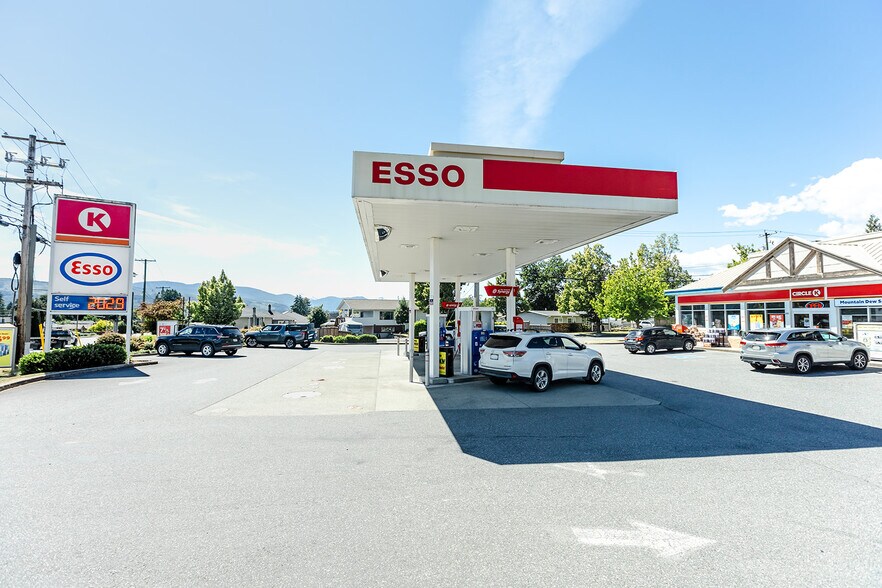 More Photos Of 3955 Johnston Rd, Port Alberni Convenience Store For Sale