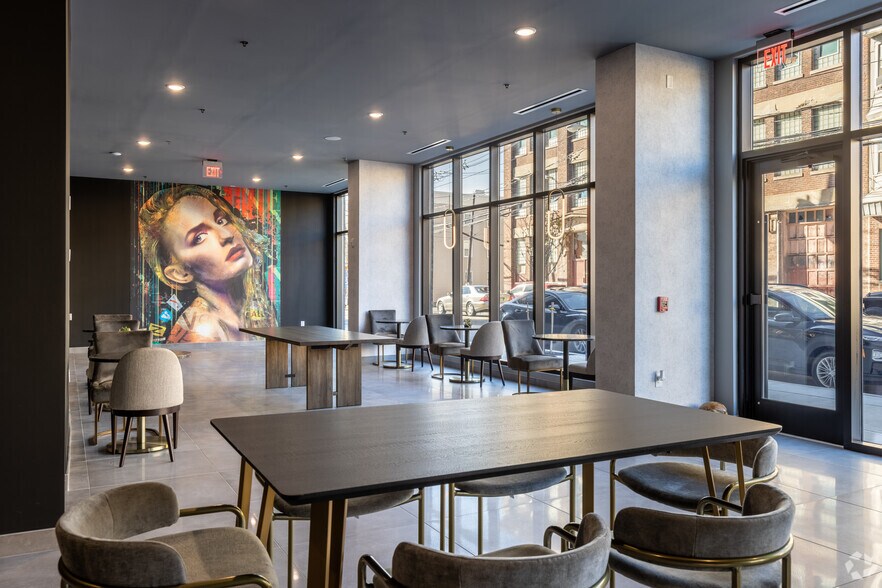 More Photos Of 58-84 Norfolk St, Newark Apartments For Lease