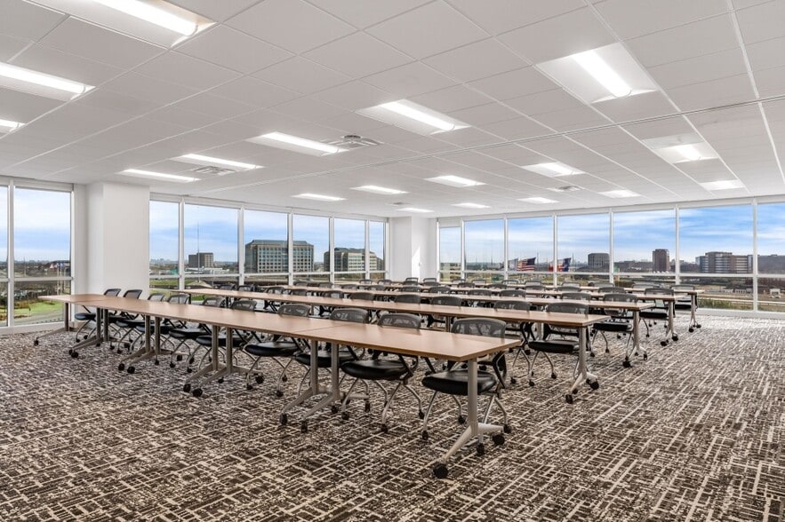 More Photos Of 6363 N State Highway 161, Irving Office For Lease