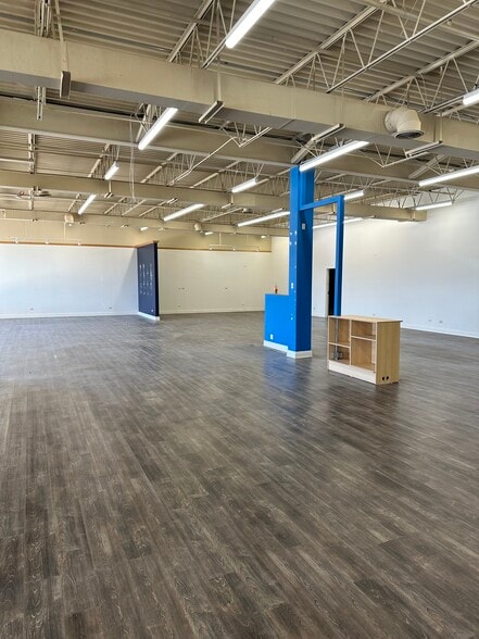 More Photos Of 14700-14738 S Cicero Ave, Midlothian Unknown For Lease