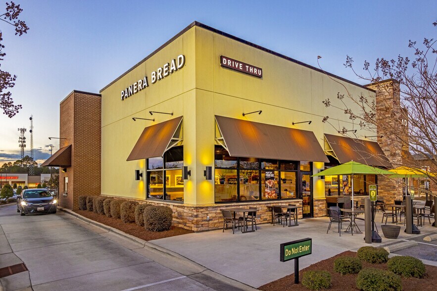 More Photos Of 703-713 Greenville Blvd SE, Greenville Freestanding For Lease