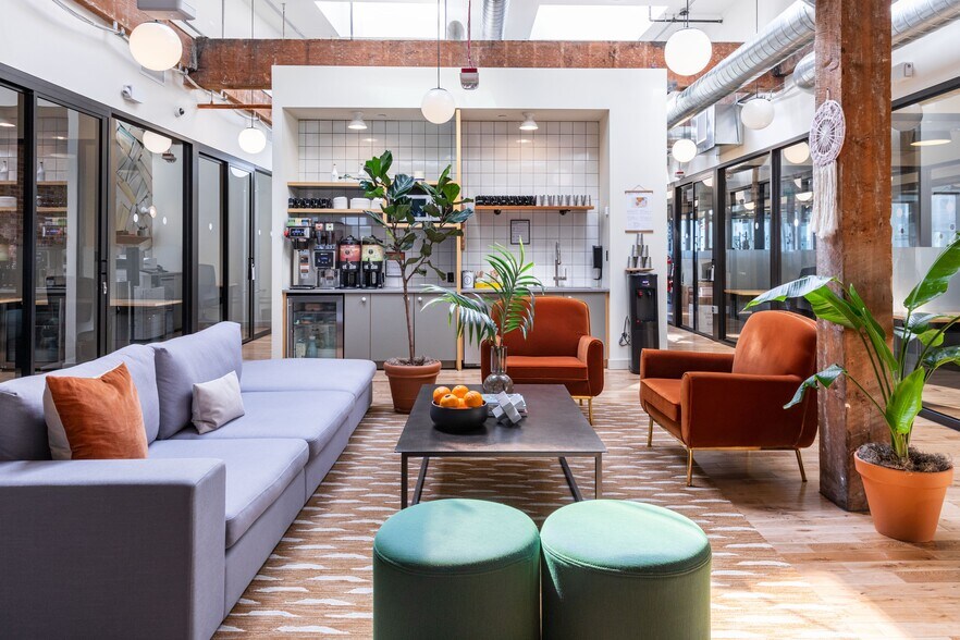 More Photos Of 107 Spring St, Seattle Coworking Space