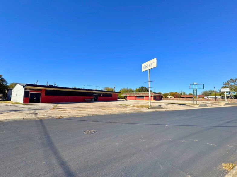 More Photos Of 2415 Jamar Blvd, San Antonio Land For Sale