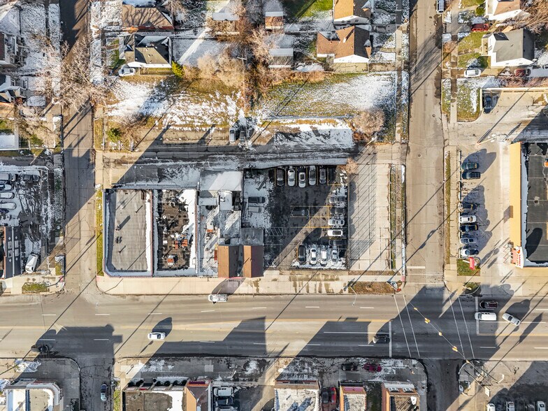 More Photos Of 19420 W Warren Ave, Detroit Auto Dealership For Sale