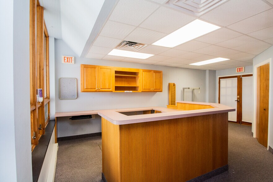 More Photos Of 10 Winthrop St, Worcester Medical For Lease
