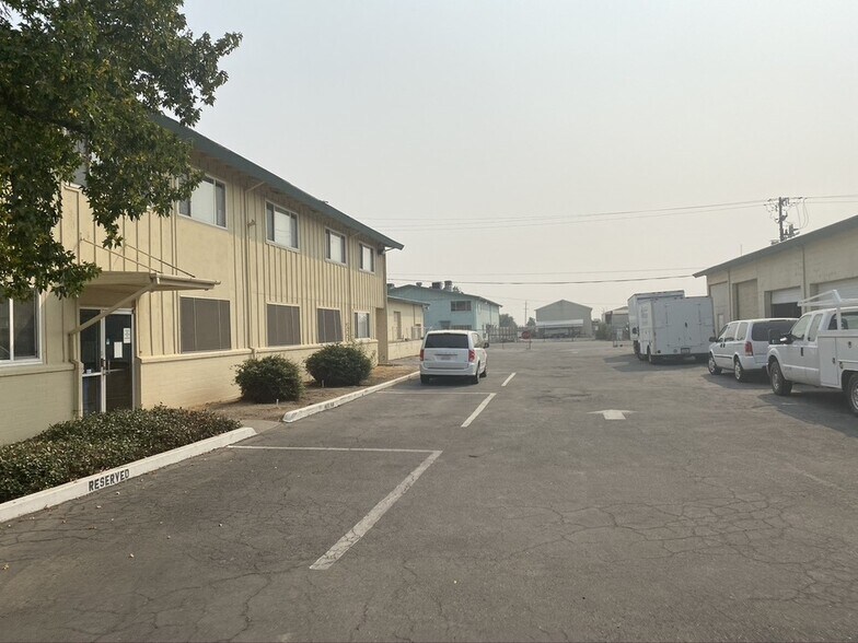 More Photos Of 420 E Laurel St, Willows Office Residential For Sale