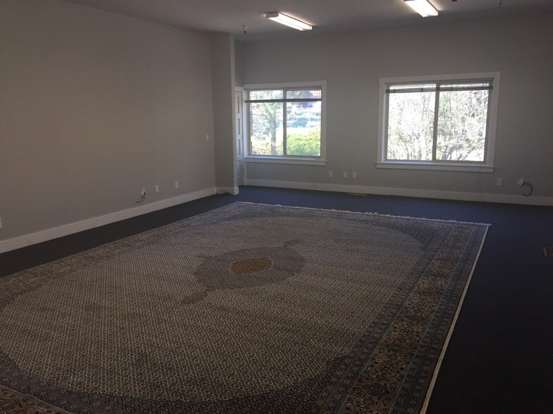 More Photos Of 271 Kingsbury Grade, Stateline Office For Lease