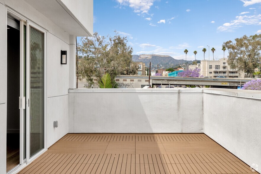 More Photos Of 1759 N Gower St, Los Angeles Apartments For Sale