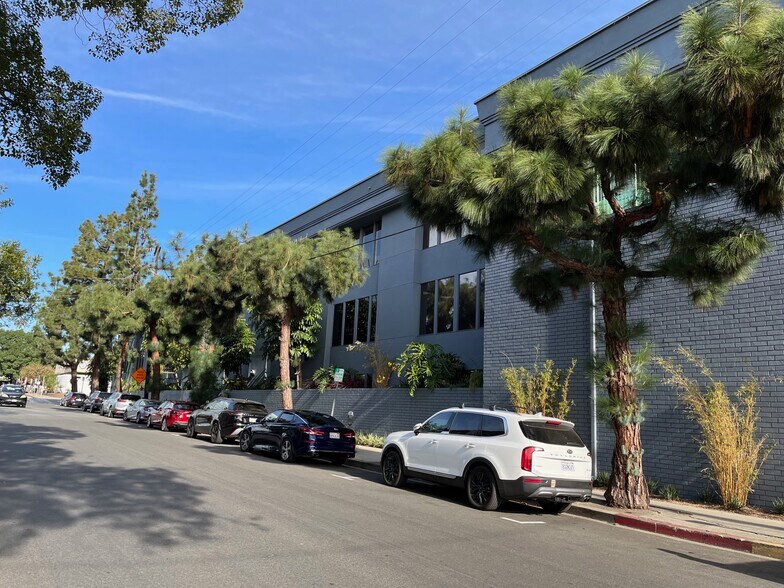 More Photos Of 11340 W Olympic Blvd, Los Angeles Office For Lease