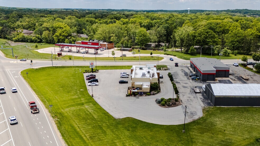 More Photos Of 2723 Beck Dr, Waterford Fast Food For Sale