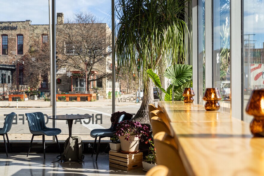 More Photos Of 161 S 1st St, Milwaukee Loft Creative Space For Lease