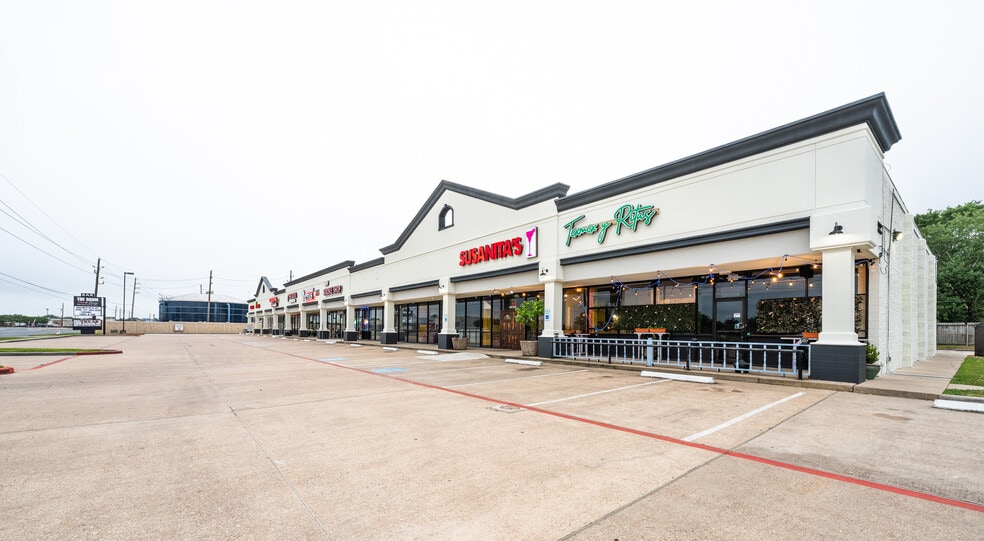 Primary Photo Of 4915 Fm 2920 Rd, Spring Unknown For Lease