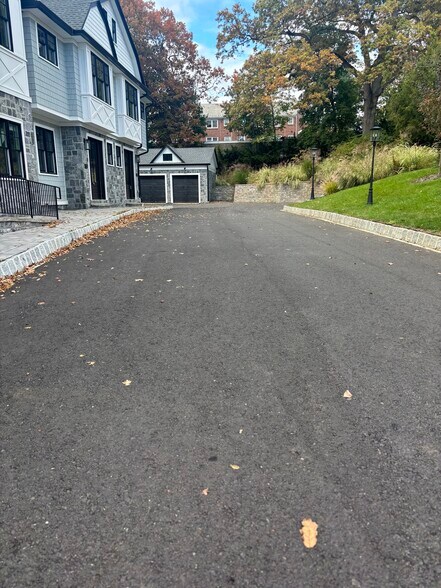 More Photos Of 603 Springfield Ave, Summit Apartments For Lease