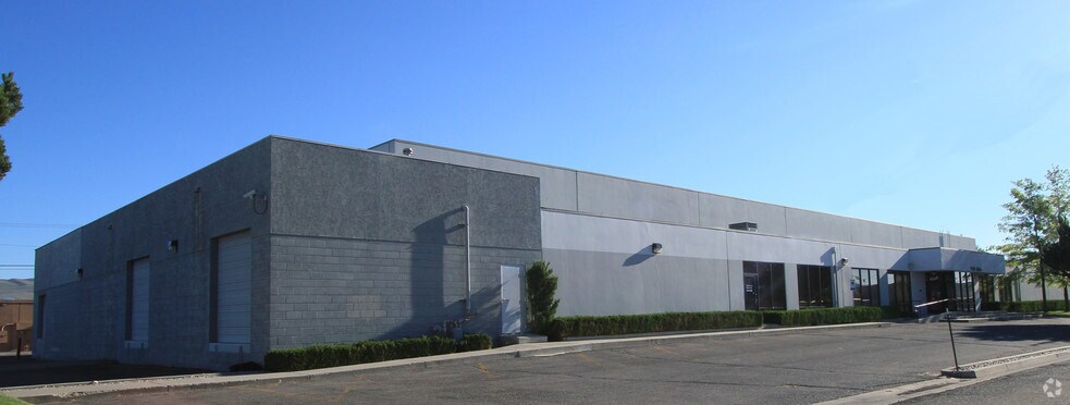 More Photos Of 5385 Alpha Ave, Reno Warehouse For Sale