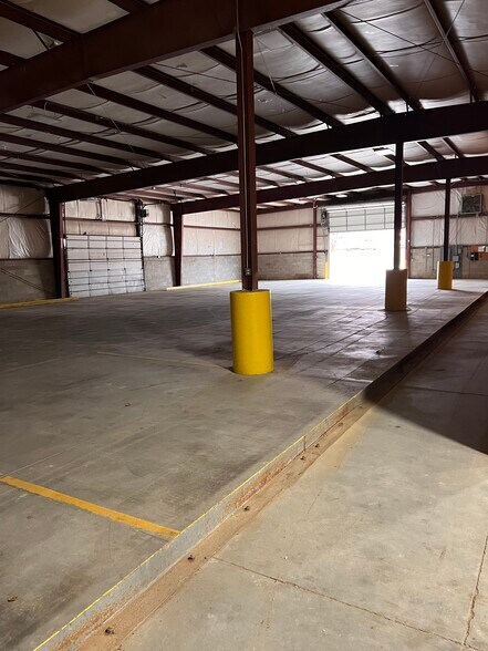 More Photos Of 28 Kenton Lands Rd, Erlanger Warehouse For Lease
