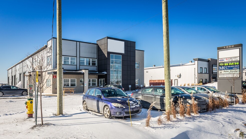 More Photos Of 1352 Boul Lionel-Boulet, Varennes Warehouse For Sale