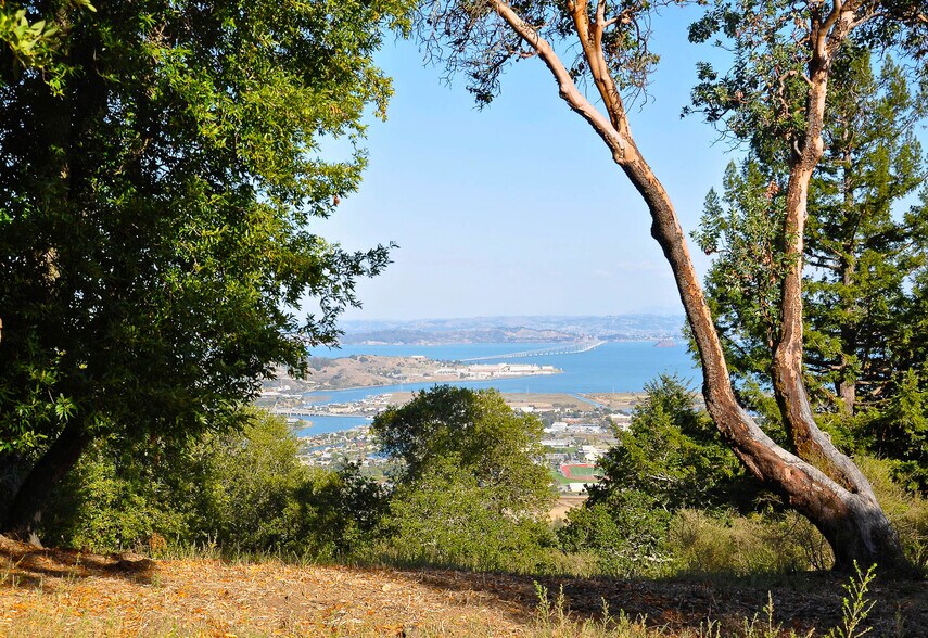 More Photos Of 128 Ridgecrest Road, Kentfield Land For Sale